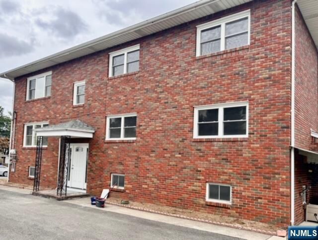 Property Photo:  19 Kipp Avenue  NJ 07407 