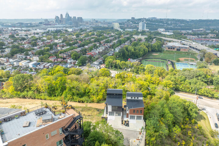 Property Photo:  765 E 11 Street  KY 41071 