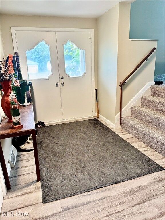 Property Photo: 357 Warren Avenue OH 44473