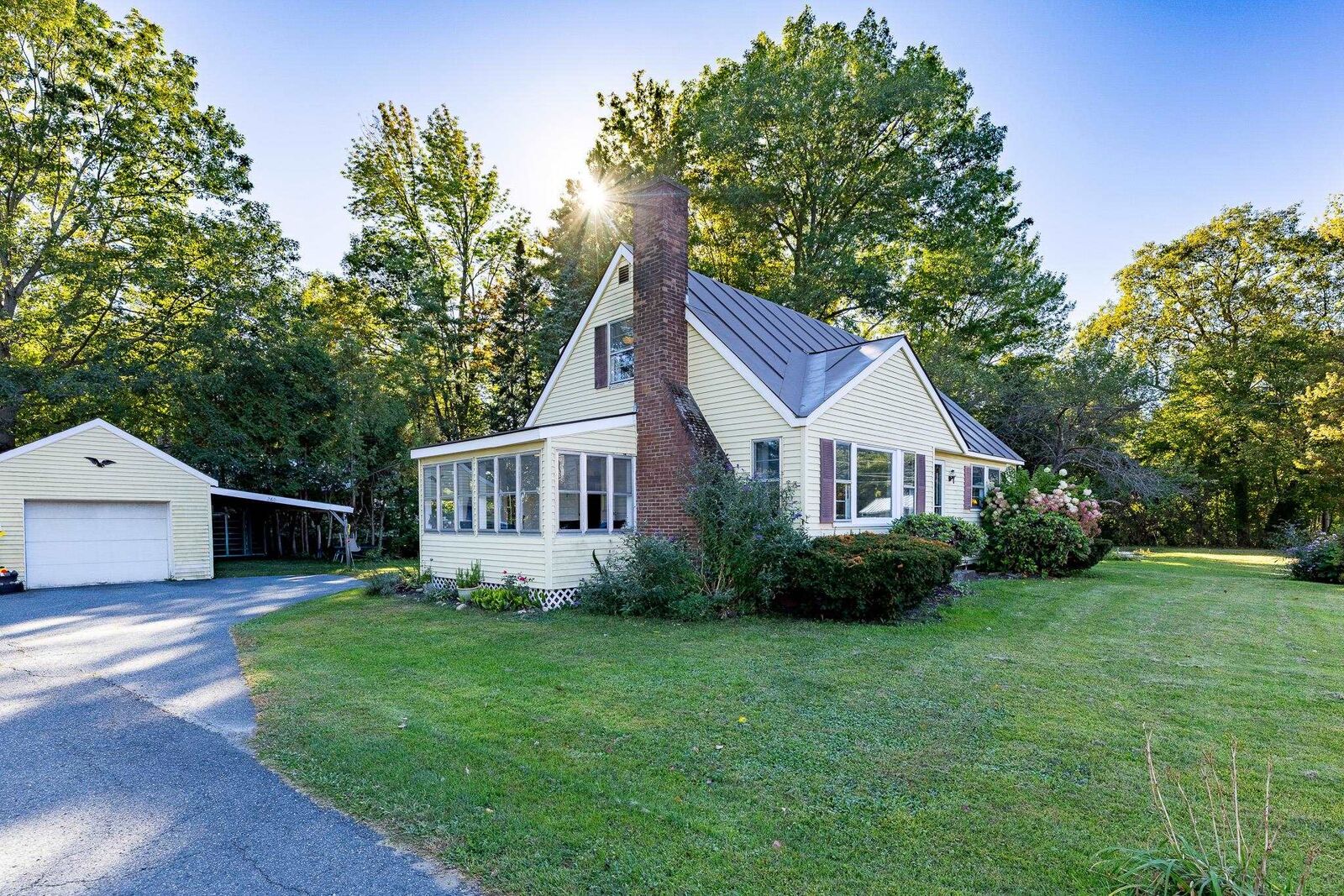 Property Photo: 260 Highland Avenue VT 05001