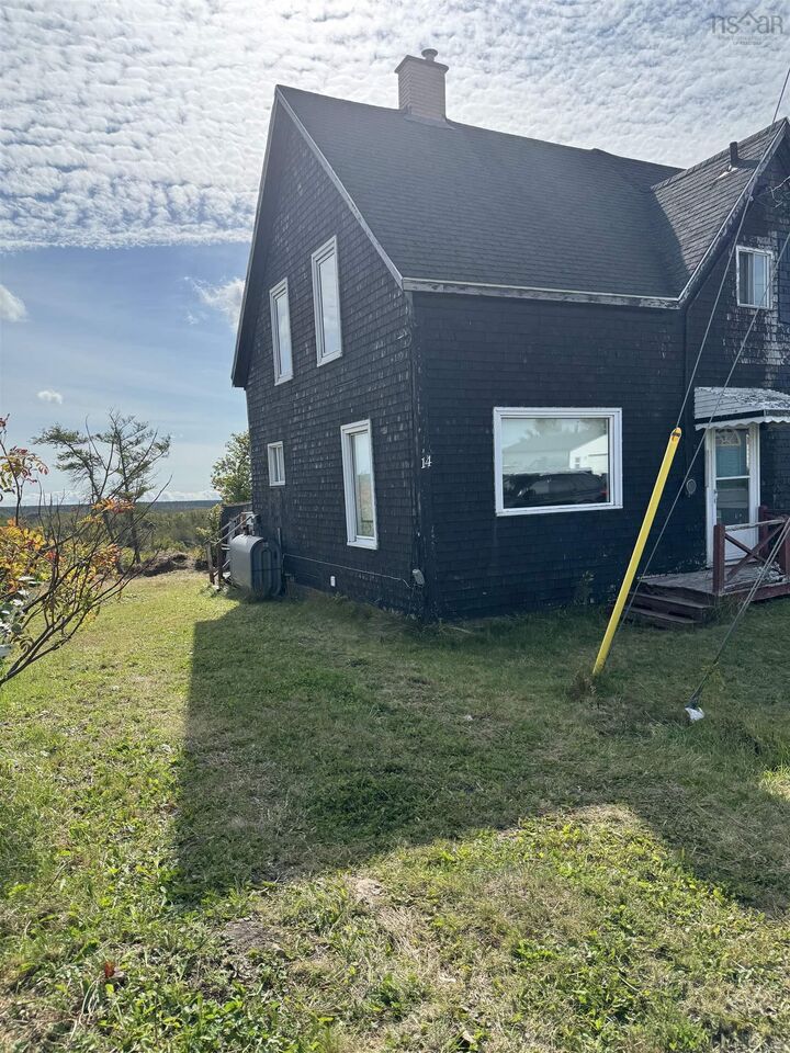 Property Photo: 14 Maxie Court NS B1A 1H2