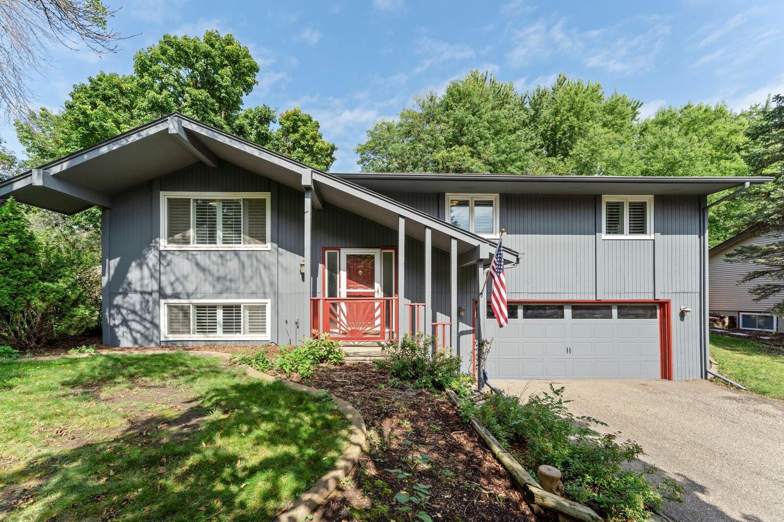 Property Photo:  7406 Laredo Drive  MN 55317 