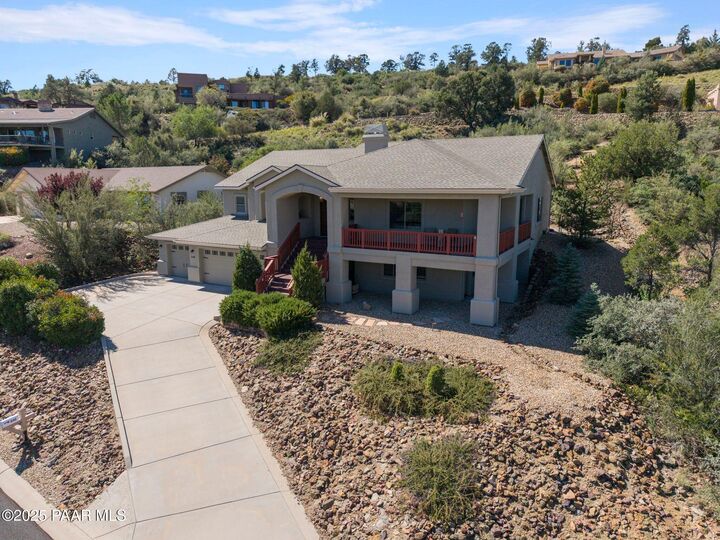Property Photo:  840 N Peak View Way  AZ 86303 