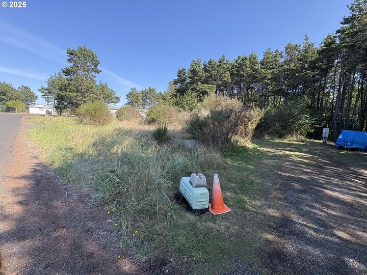 Property Photo:  29906 H St  WA 98640 
