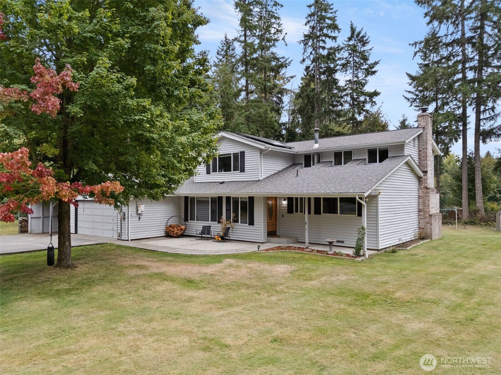 Property Photo:  450 NE Riverhill Drive  WA 98528 