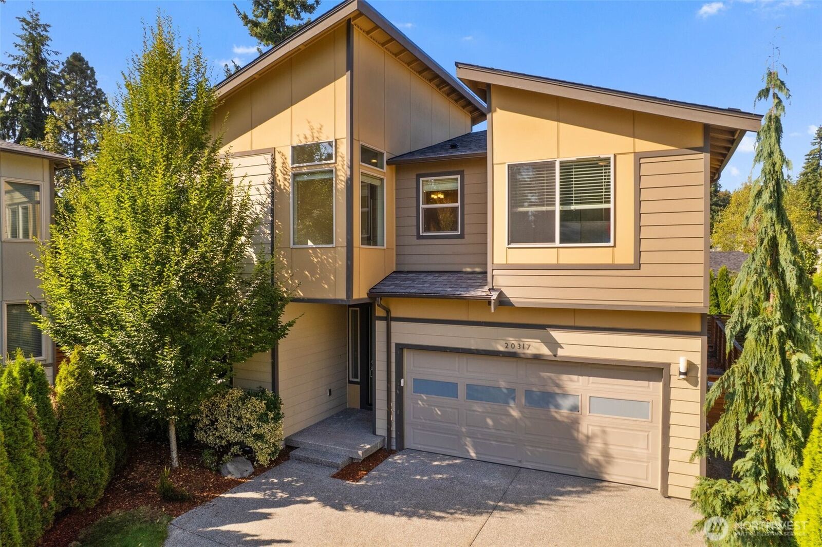 Property Photo:  20317  58th Lane NE  WA 98028 
