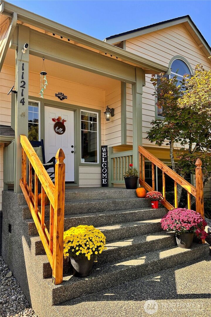 Property Photo:  11214  222nd Avenue E  WA 98321 