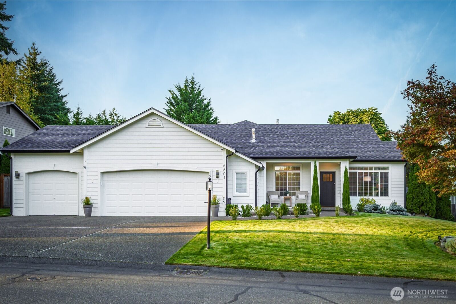 Property Photo:  6601  56th Street Ct W  WA 98467 