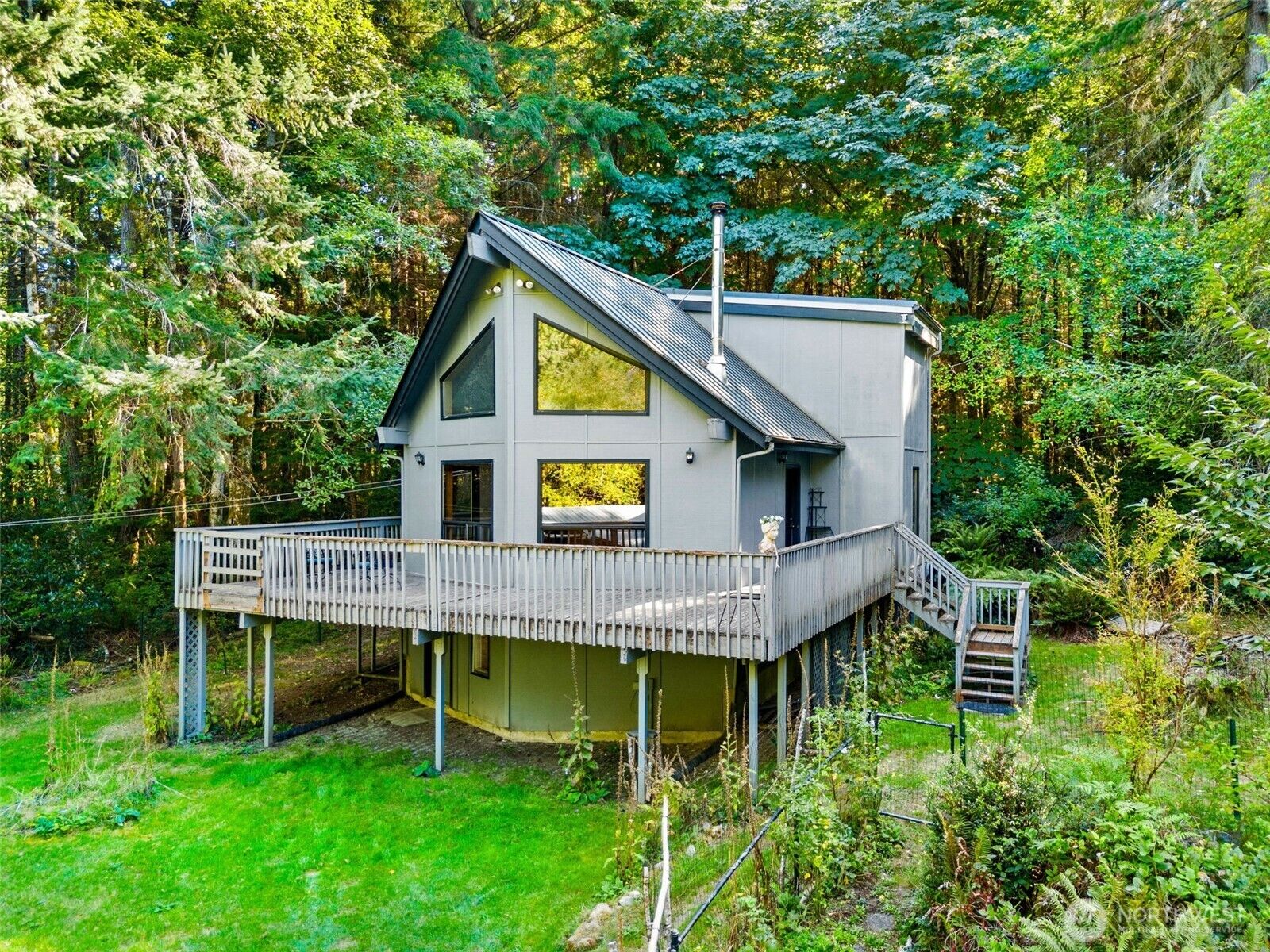 Property Photo:  110 E Beach Shore Drive  WA 98584 
