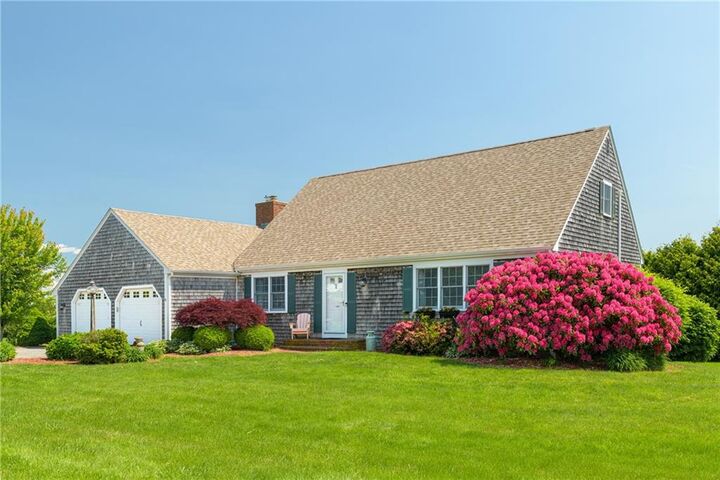 Property Photo:  80 Sea Meadow Drive  RI 02871 