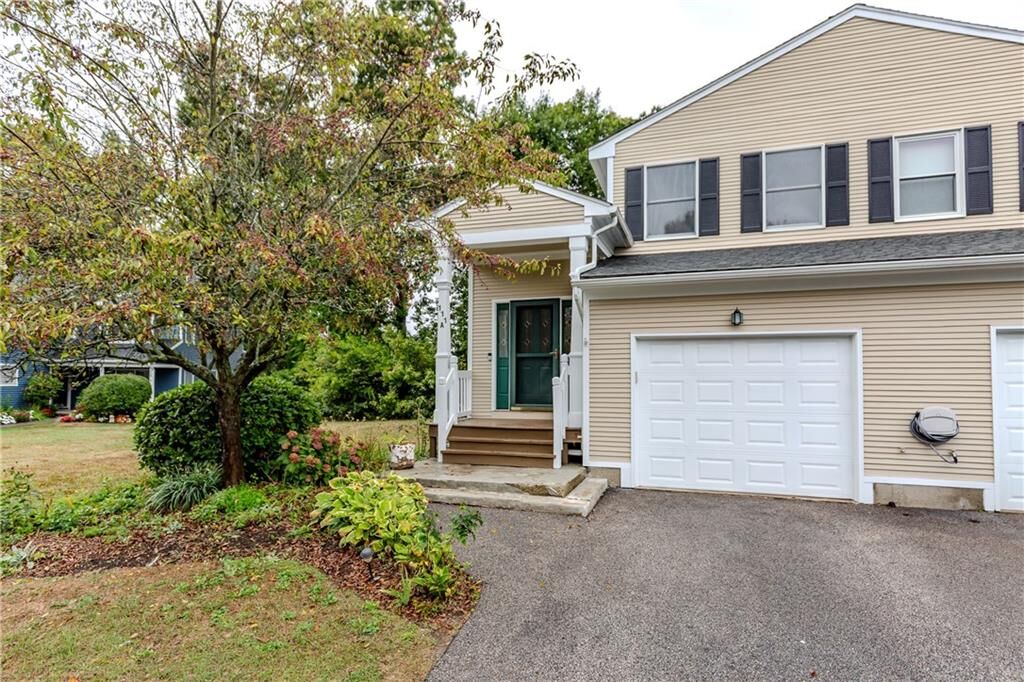 Property Photo:  111 Turnessa Green A  RI 02904 