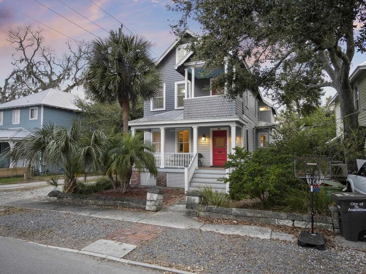 Property Photo:  66 Weeden St  FL 32084 