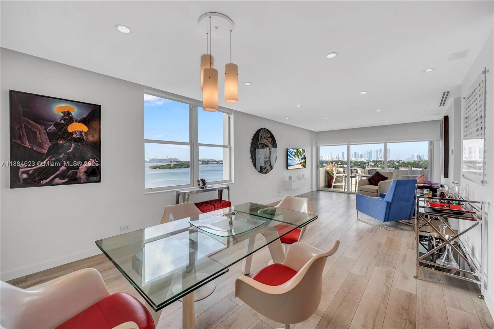 Property Photo: 3 Island Ave 08I FL 33139