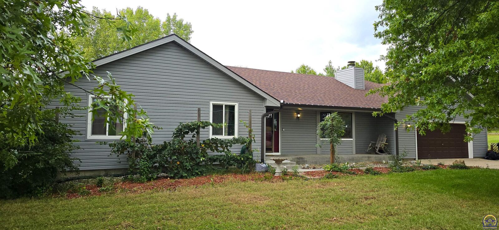Property Photo:  346 NE 62nd St  KS 66617 