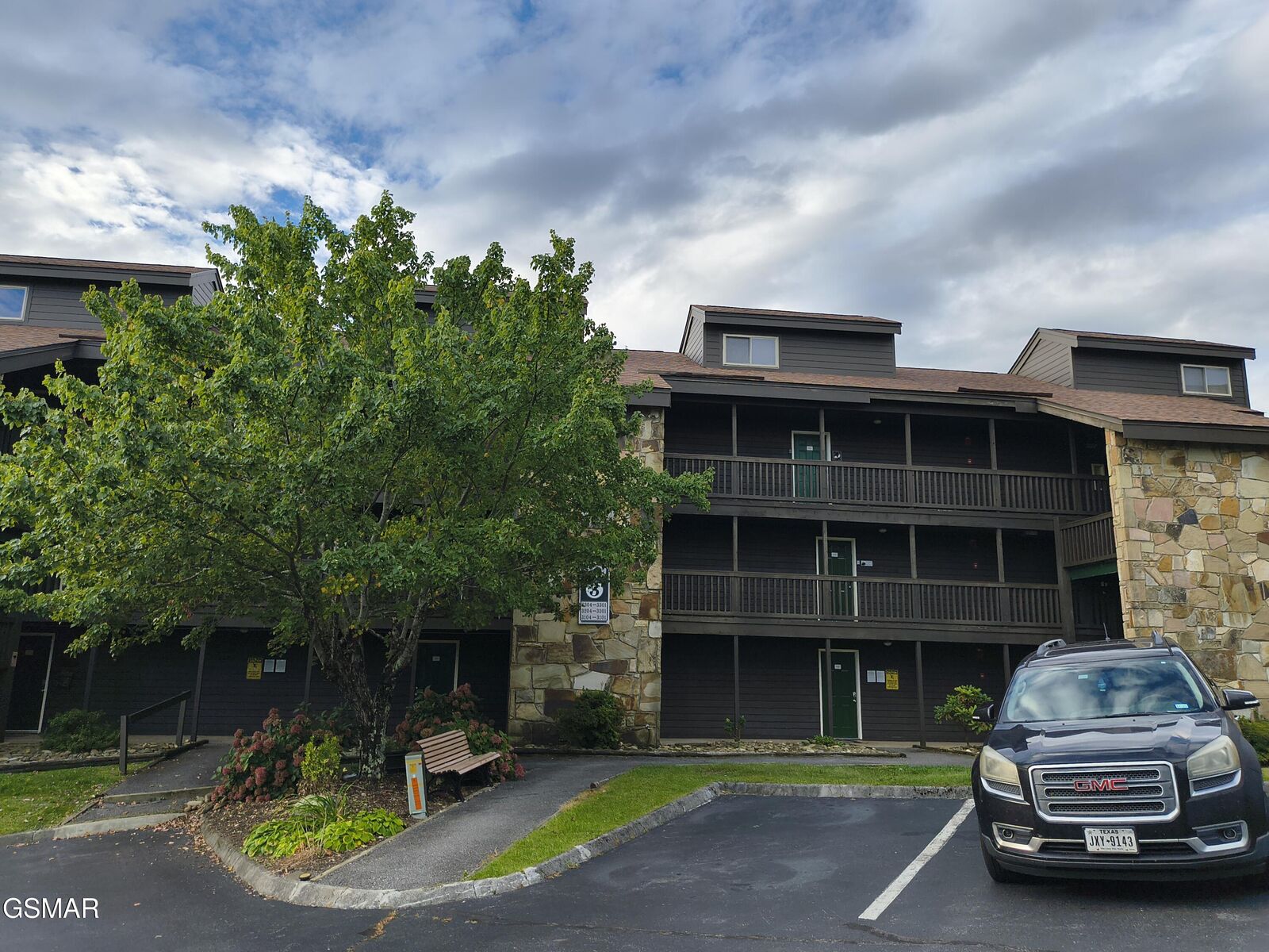 Property Photo: 1380 Ski View Drive TN 37738