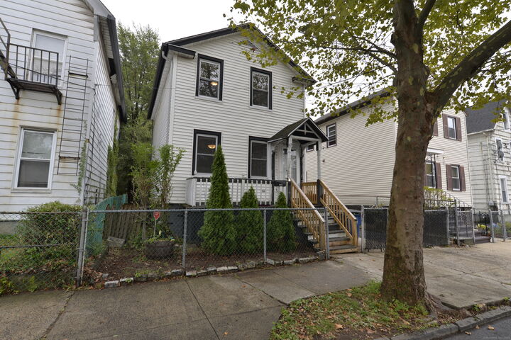 Property Photo:  67 Main Street  CT 06513 