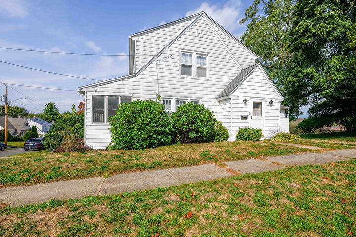 Property Photo:  36 Bayard Avenue  CT 06473 