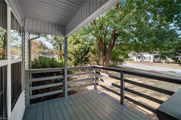 Property Photo:  2906 Buckleigh Lane  NC 27265 