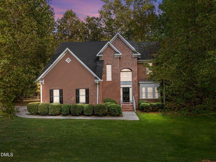 Property Photo:  2 Steepleton Court  NC 27278 