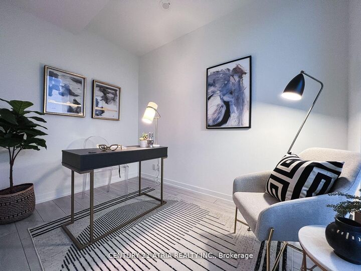 Property Photo:  950 Portage Parkway 202  ON L4K 3Y8 