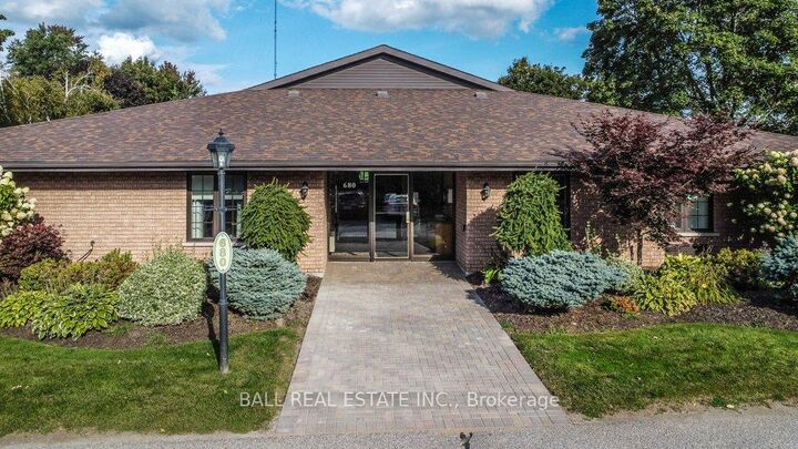 Property Photo:  680 Whitaker Street 10  ON K9H 7J9 