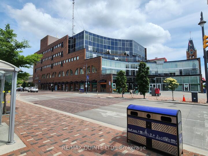 Property Photo:  199 Front Street 304  ON K8N 5H5 