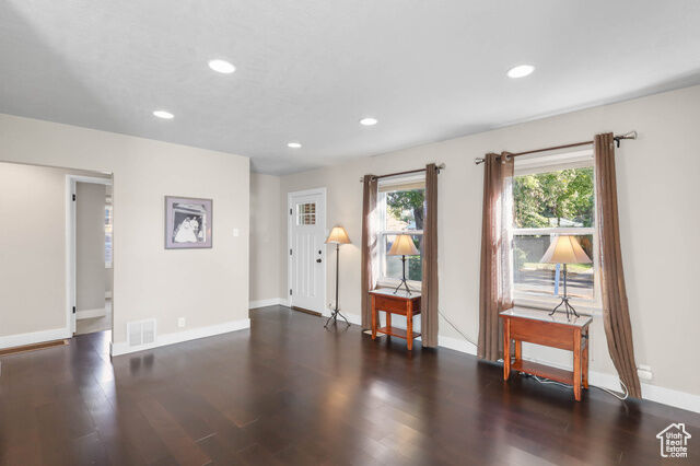 Property Photo: 1903 E Sylvan Ave UT 84108