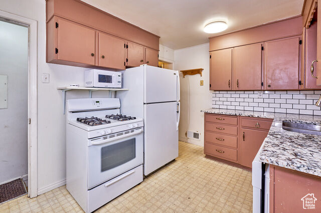 Property Photo: 828 N 600 W UT 84604