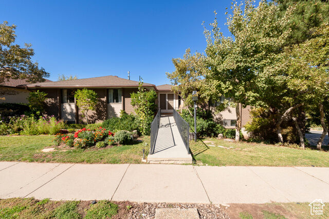 Property Photo:  1572 S Sunset Oaks Dr  UT 84108 
