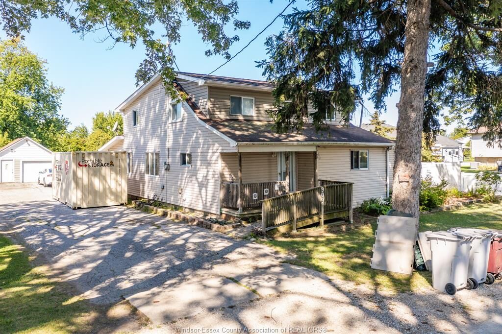 Photo de la propriété: 909 Bushey Street ON N0R 1N0