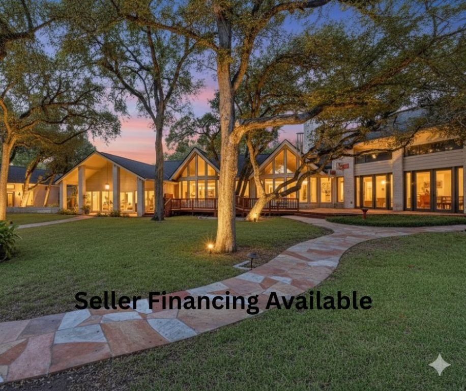 Property Photo: 113 Serenada Drive TX 78628
