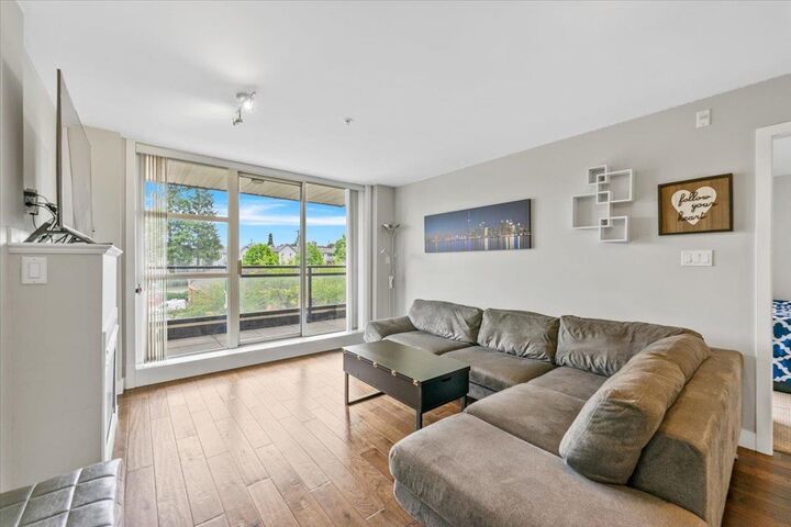 Property Photo:  3255 Smith Avenue 409  BC V5G 0B5 
