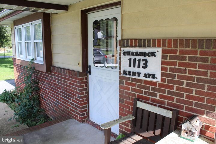 Property Photo:  1113 Kent Avenue  MD 21207 
