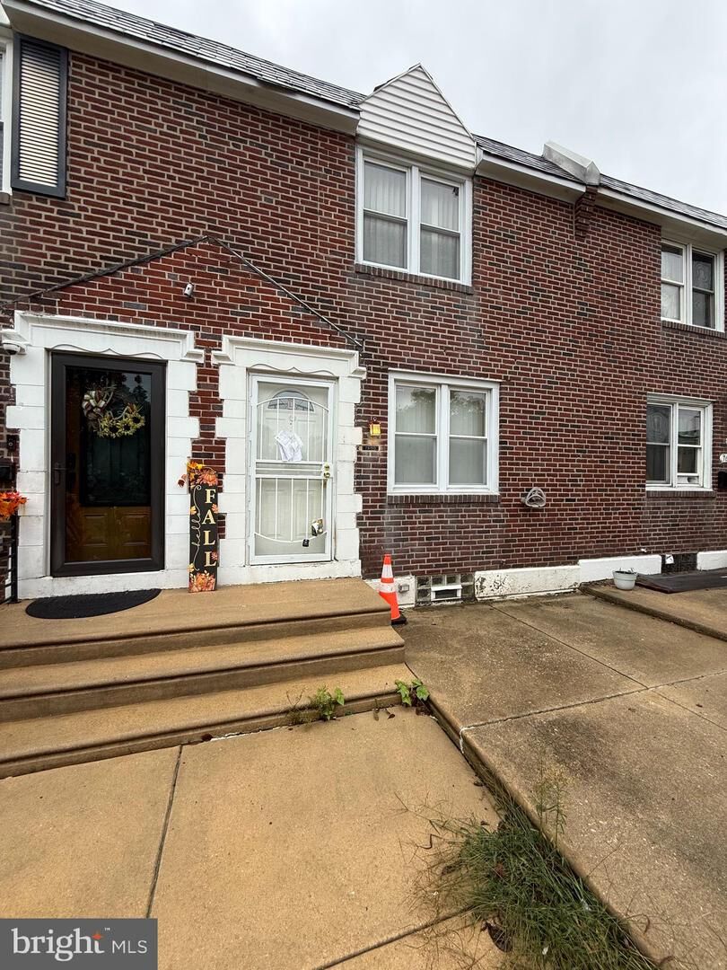 Property Photo:  7650 Sherwood Road  PA 19151 