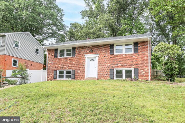 Property Photo:  171 Longstreet Avenue  VA 22401 