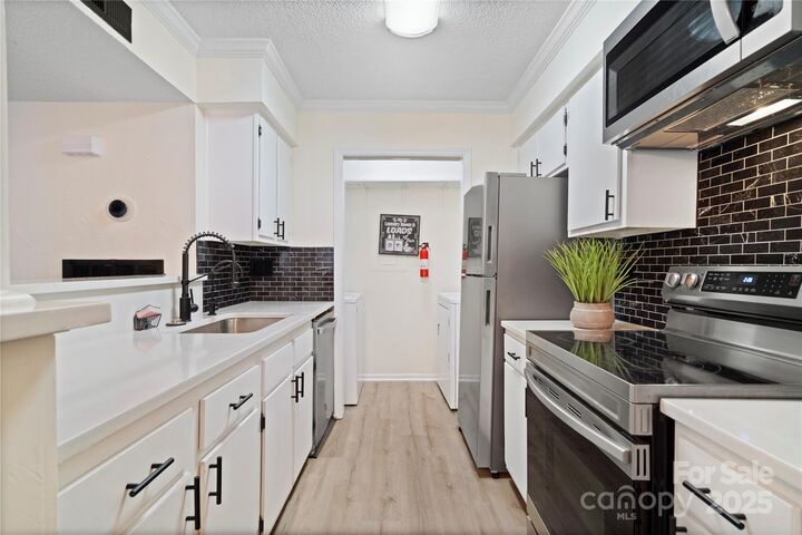 Property Photo:  11123 Harrowfield Road  NC 28226 