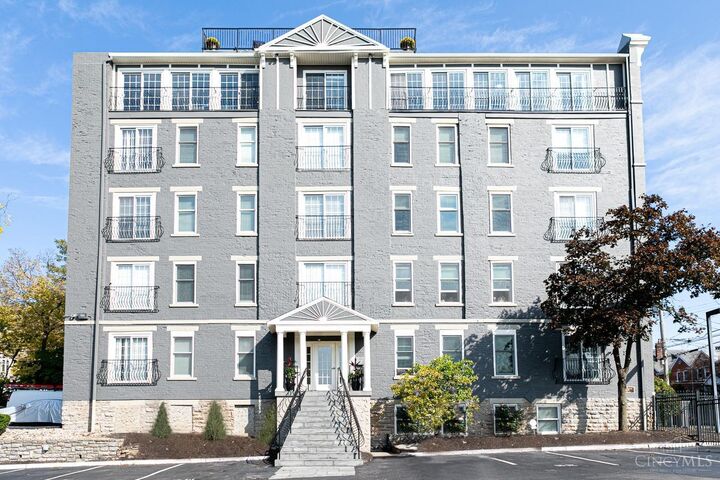 964 Auburnview Drive  Cincinnati OH 45206 photo