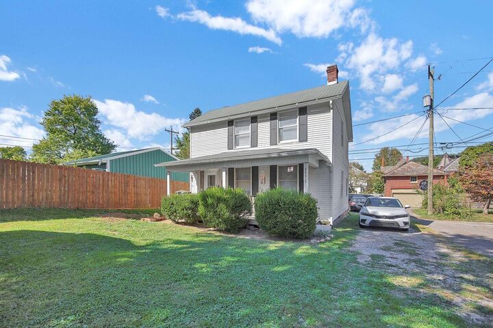 Property Photo:  243 King Street  OH 43130 