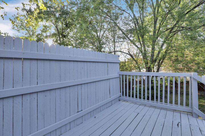 Property Photo: 1017 Newfields Lane OH 43081
