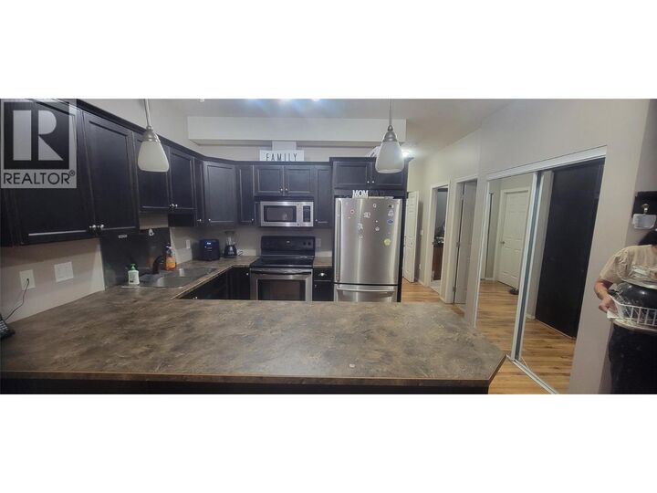 Property Photo: 250 Hollywood Road South 315 BC V1X 3S9