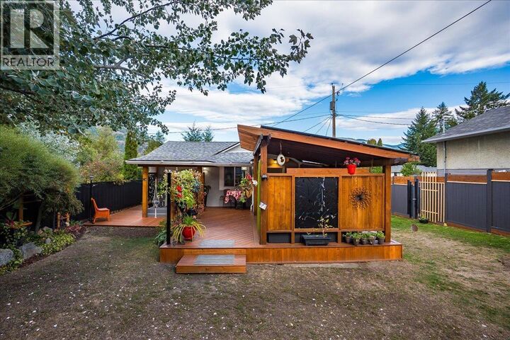 Property Photo:  620 10th Avenue  BC V1N 1K9 