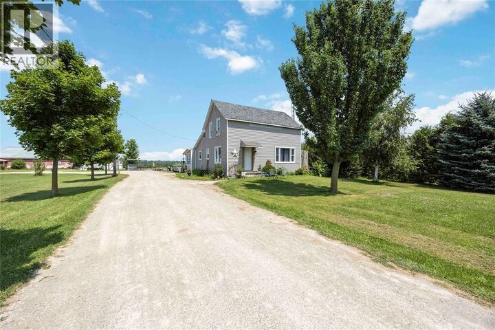 Photo de la propriété: 6816 Birnam Line ON N0N 1J4