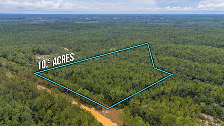 Property Photo:  C-6 W Chapel West Road  FL 32567 