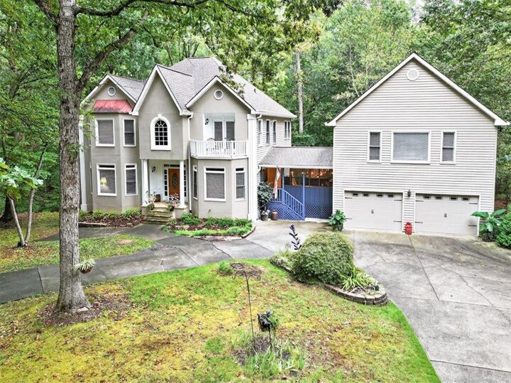 Property Photo:  2901 Tree Top Road  GA 30019 