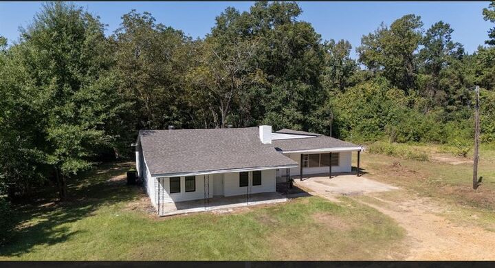 Property Photo:  6715 Springhill Road  LA 71405 
