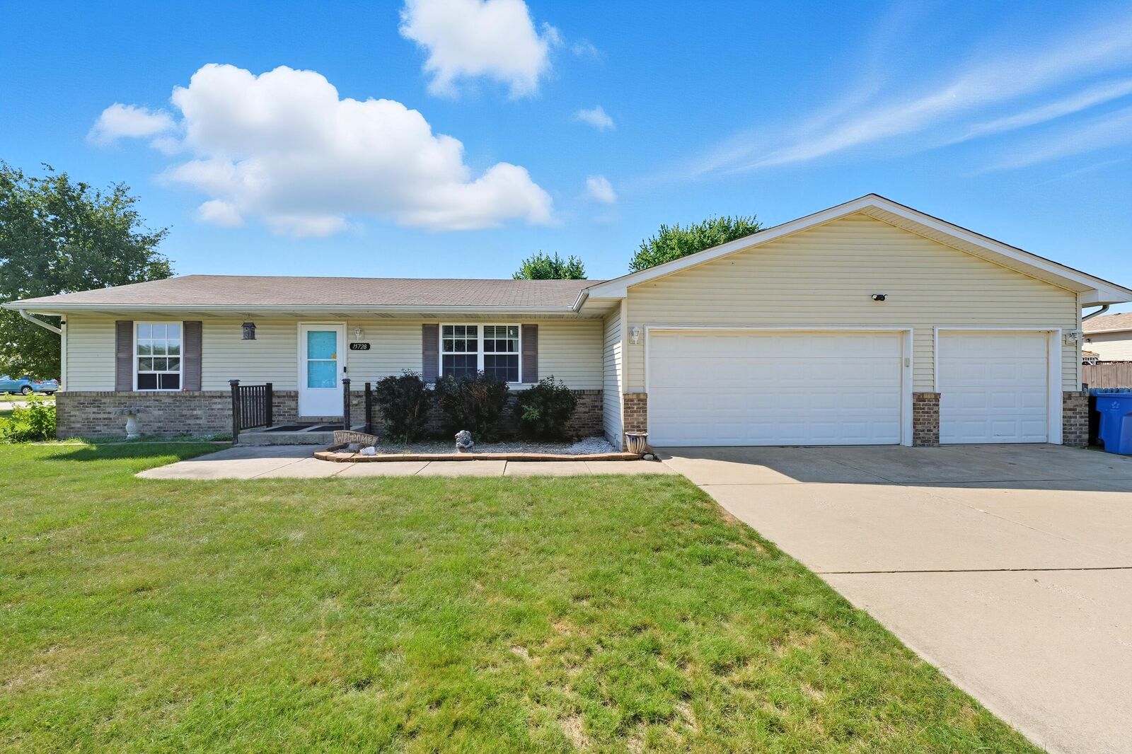 Property Photo:  15728 Fairbanks Lane  IN 46356 