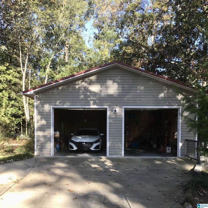 Property Photo:  403 Eureka Road  AL 35096 