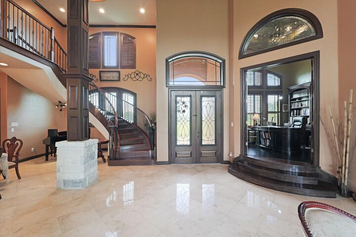 Property Photo:  1909 E Archer Road  TX 77521 