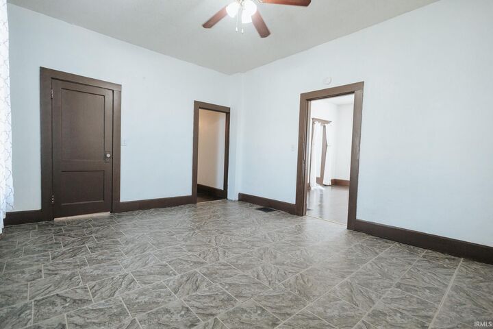Property Photo:  722 S Barker Avenue  IN 47712 
