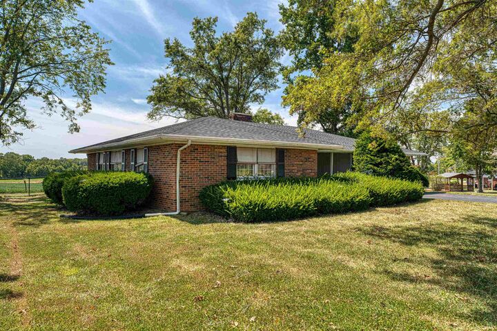 Property Photo:  1877 Maple Grove Road  IN 47601 